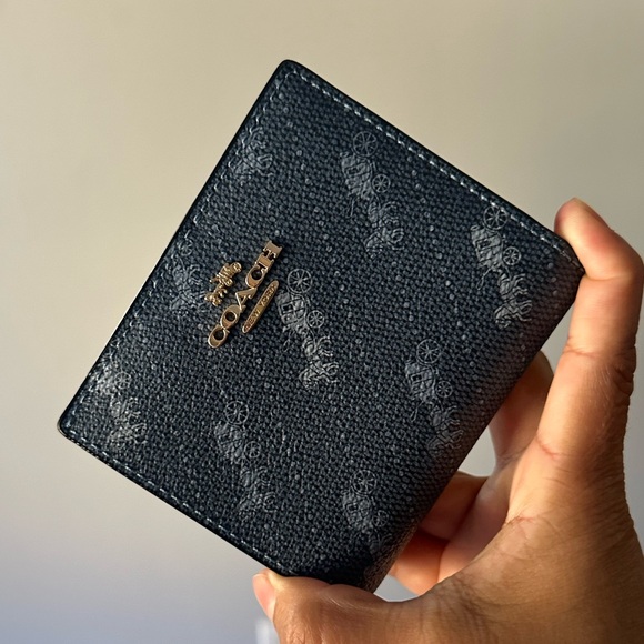 Coach Snap Billfold Wallet - Picture 5 of 11